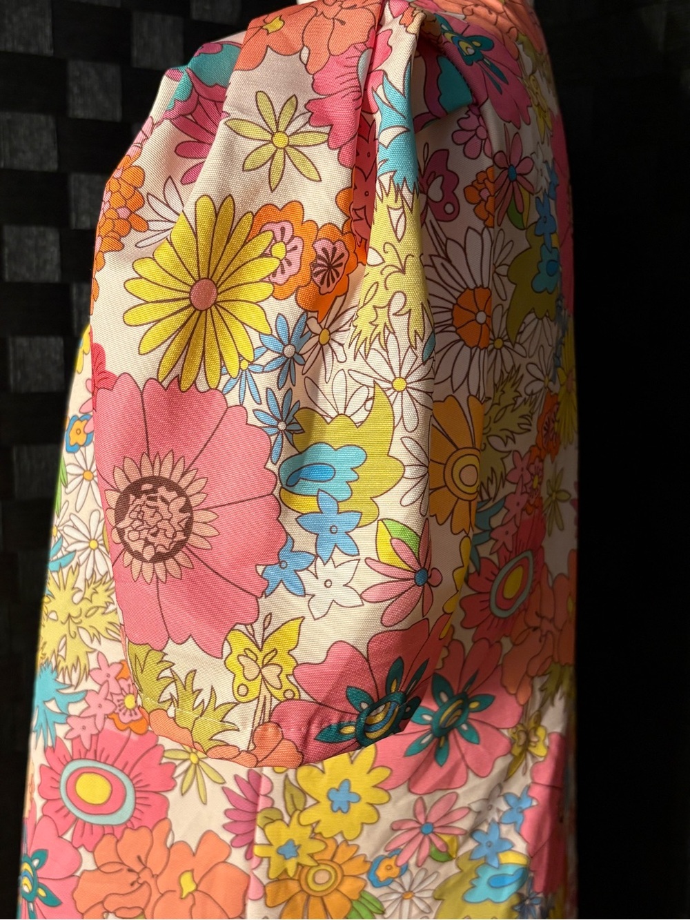 Pink Floral Button Front Scallop Trim Puff Short Sleeve Mini Shift Dress - Picture 4 of 7
